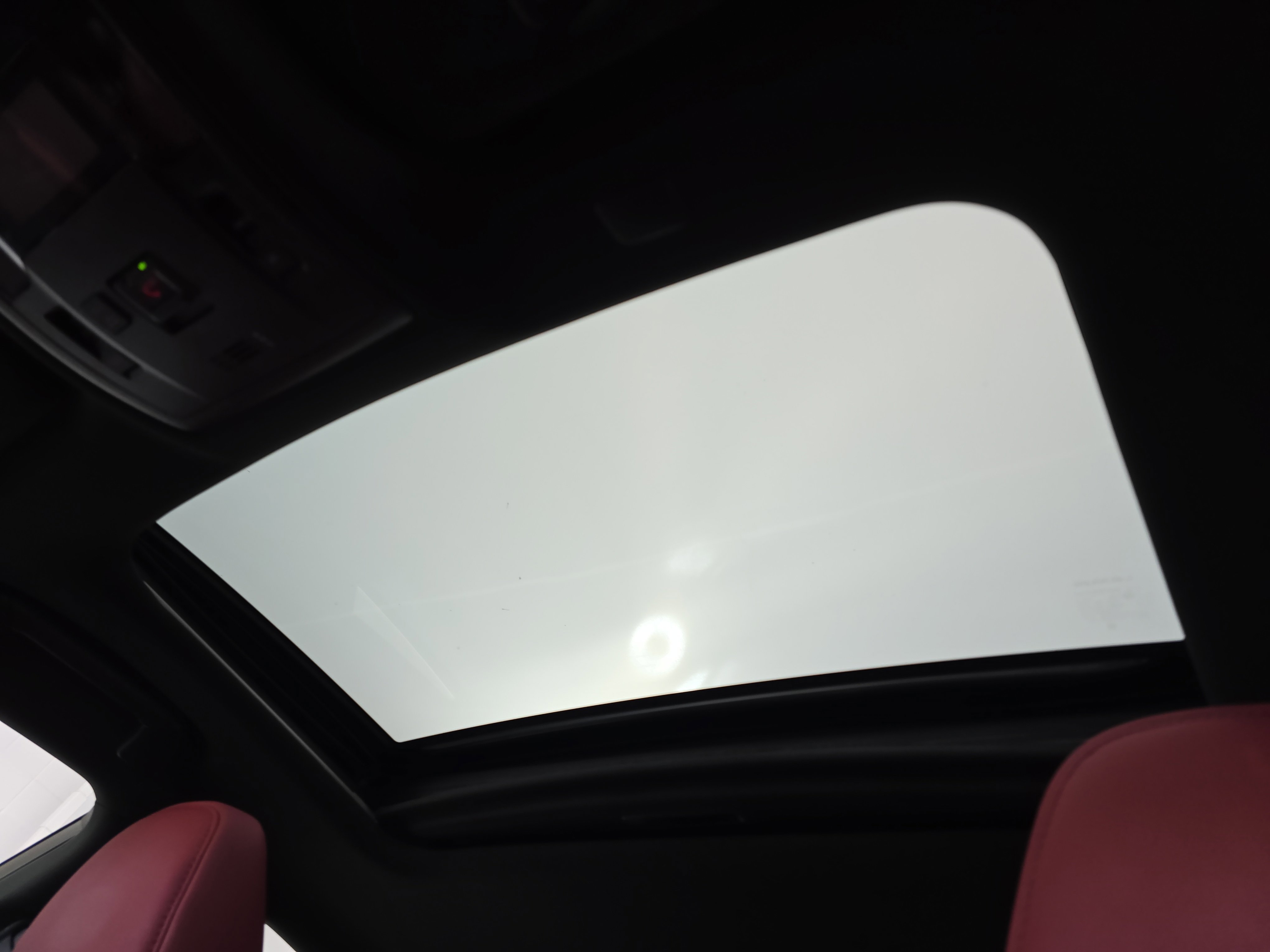 Used 2024 Lexus IS 300 w/ Comfort Package image 28