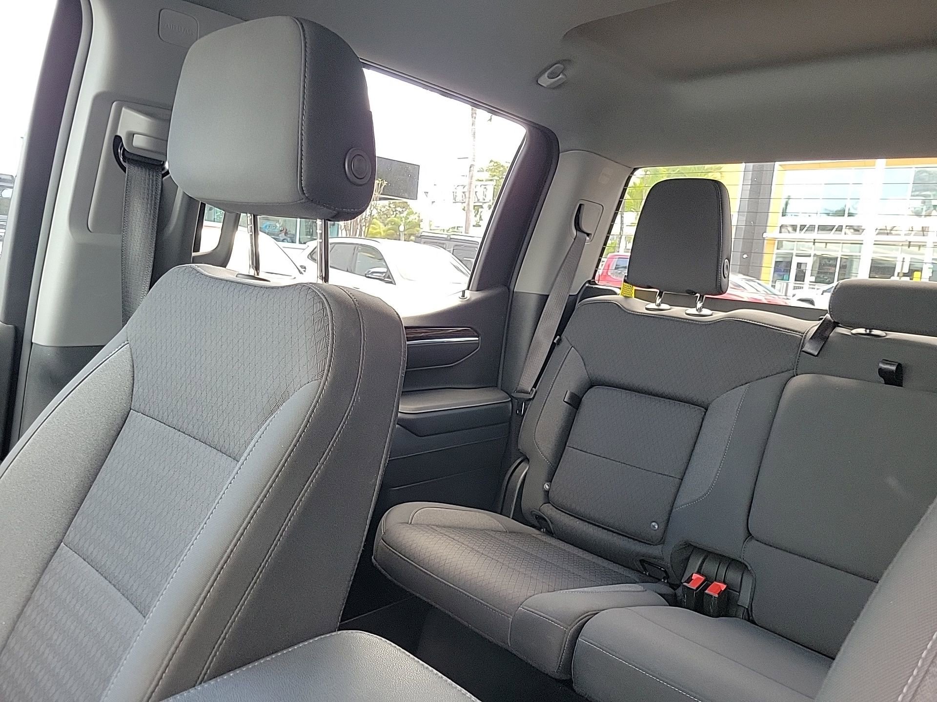 Used 2023 GMC Sierra 1500 Elevation image 24