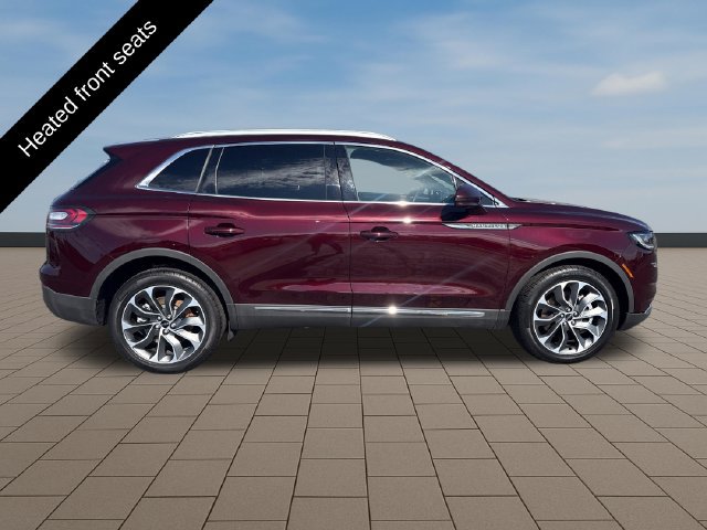 Used 2023 Lincoln Nautilus Reserve AWD/4WD image 8