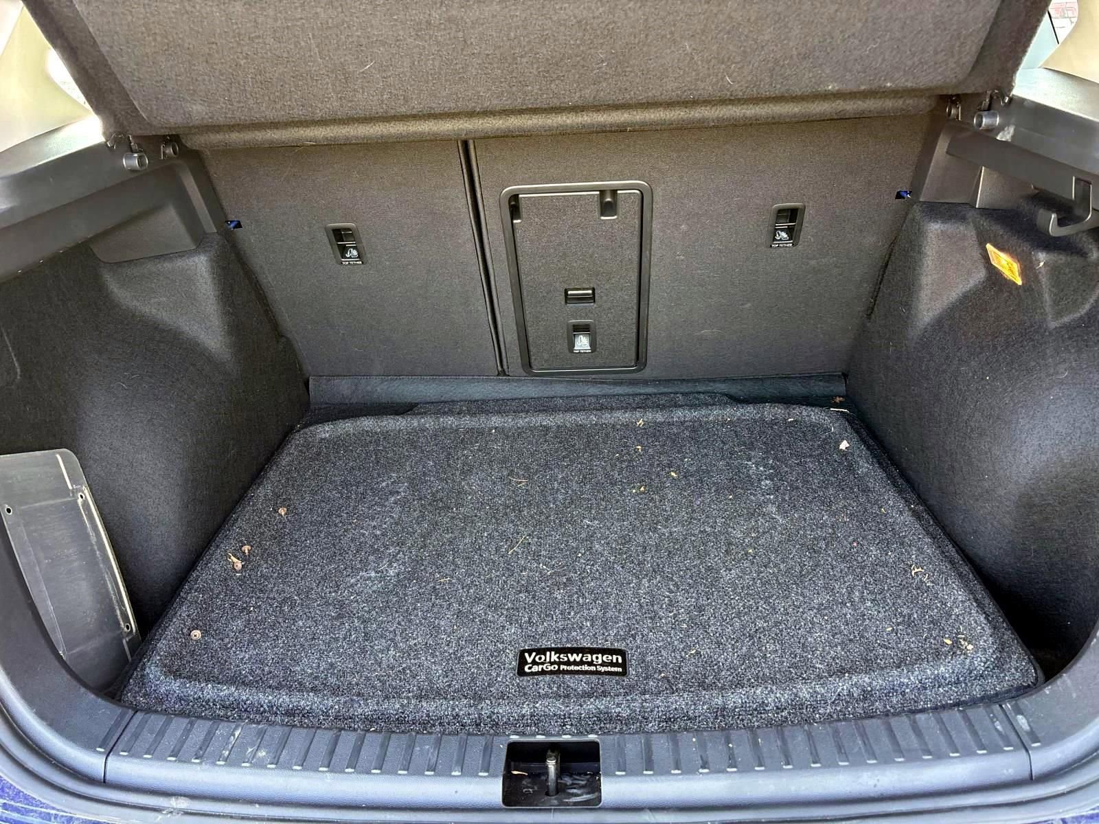 Used 2023 Volkswagen Taos S w/ Driver Assistance Package image 9