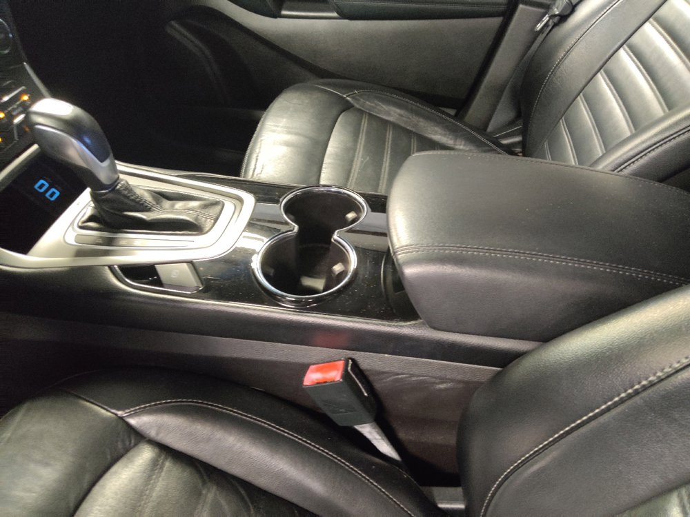 Used 2017 Ford Edge SEL w/ Equipment Group 201A FWD image 26