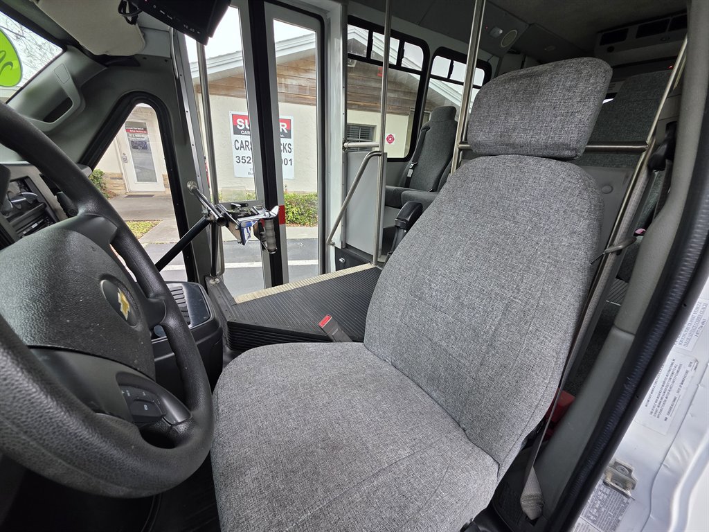 Used 2016 Chevrolet Express 3500 w/ Shuttle Bus Package image 13