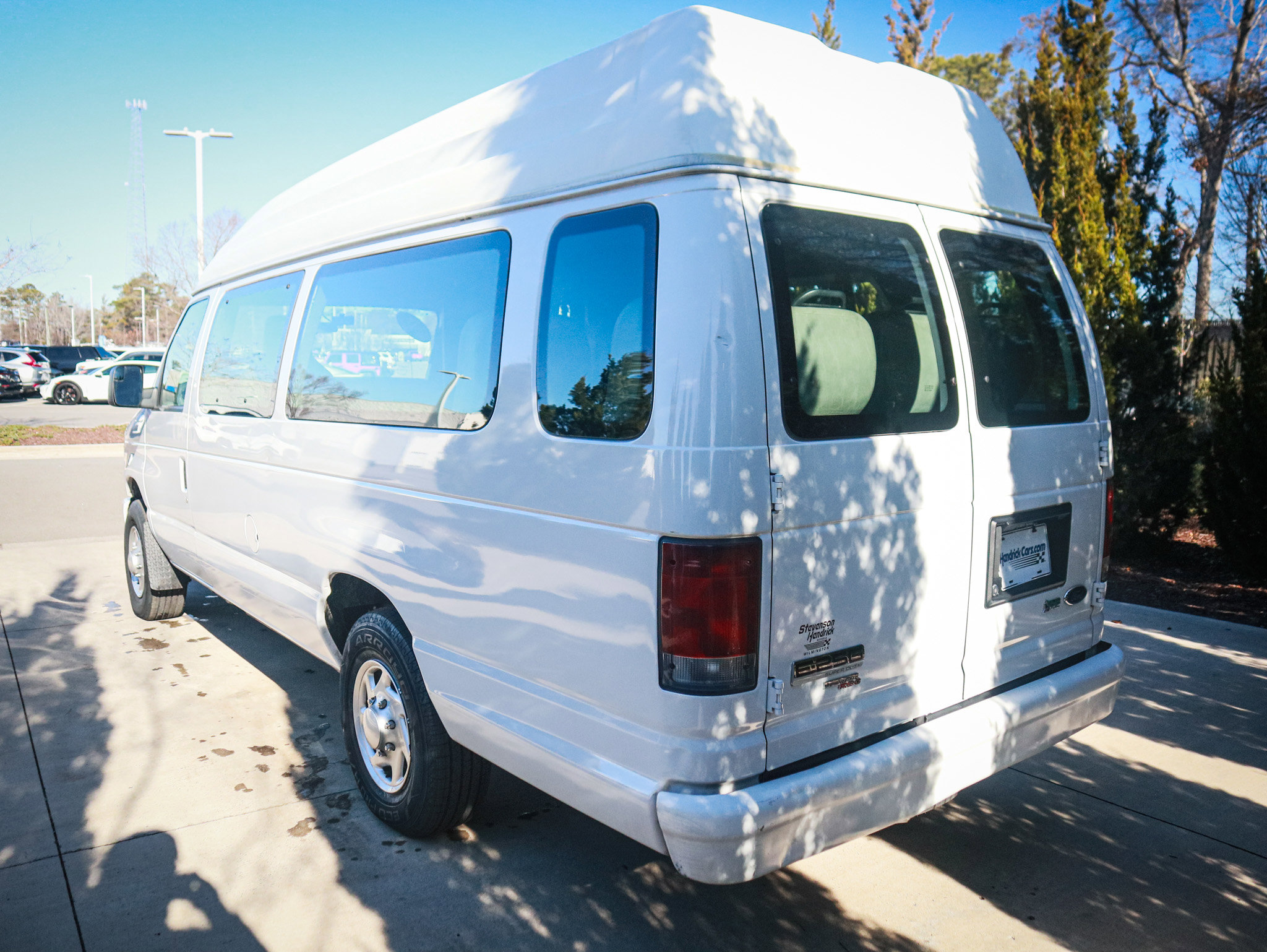 Used 2014 Ford E-250 and Econoline 250 Commercial Wheel Chair Accesib w/ Power Group image 8