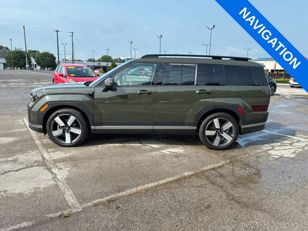 Used 2024 Hyundai Santa Fe Limited AWD/4WD image 6