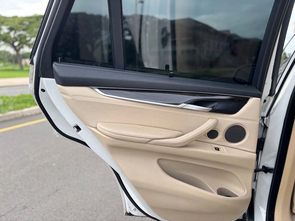 Used 2015 BMW X5 xDrive35i image 15