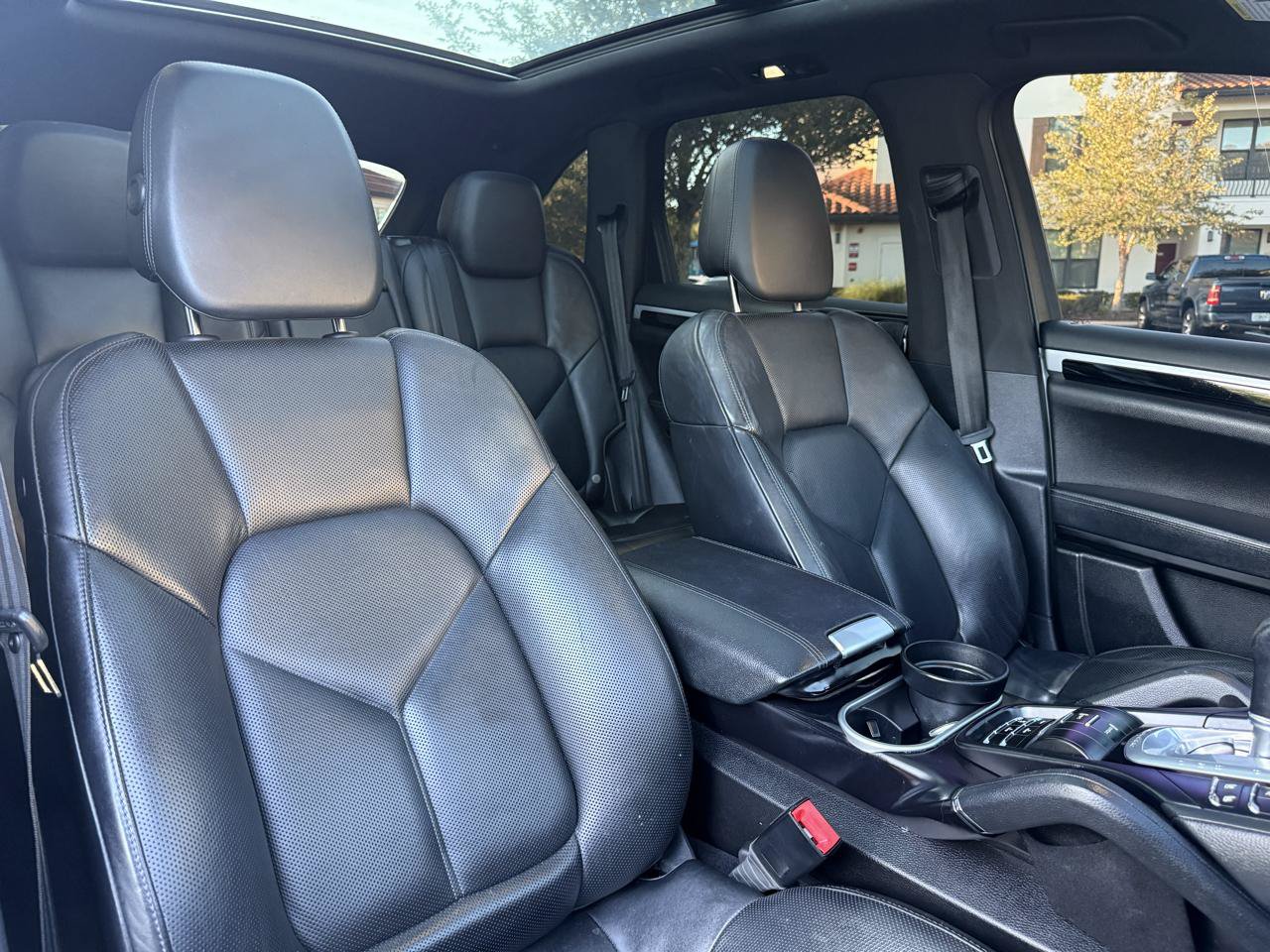 Used 2016 Porsche Cayenne S AWD/4WD image 64