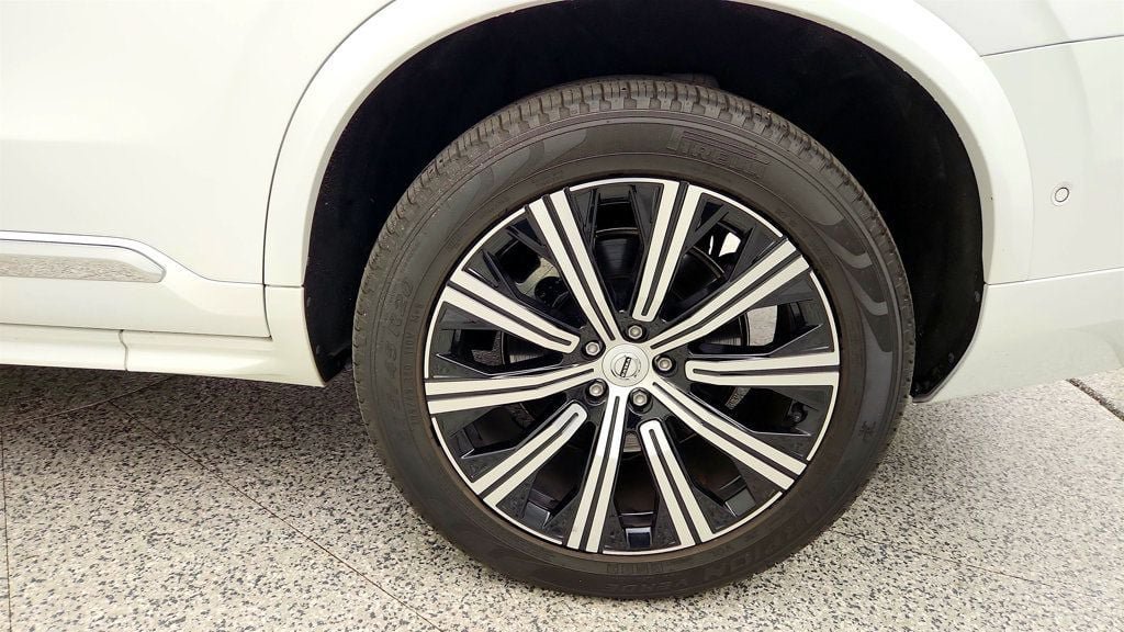 Used 2023 Volvo XC90 B6 Plus w/ Protection Package Premier AWD/4WD image 9