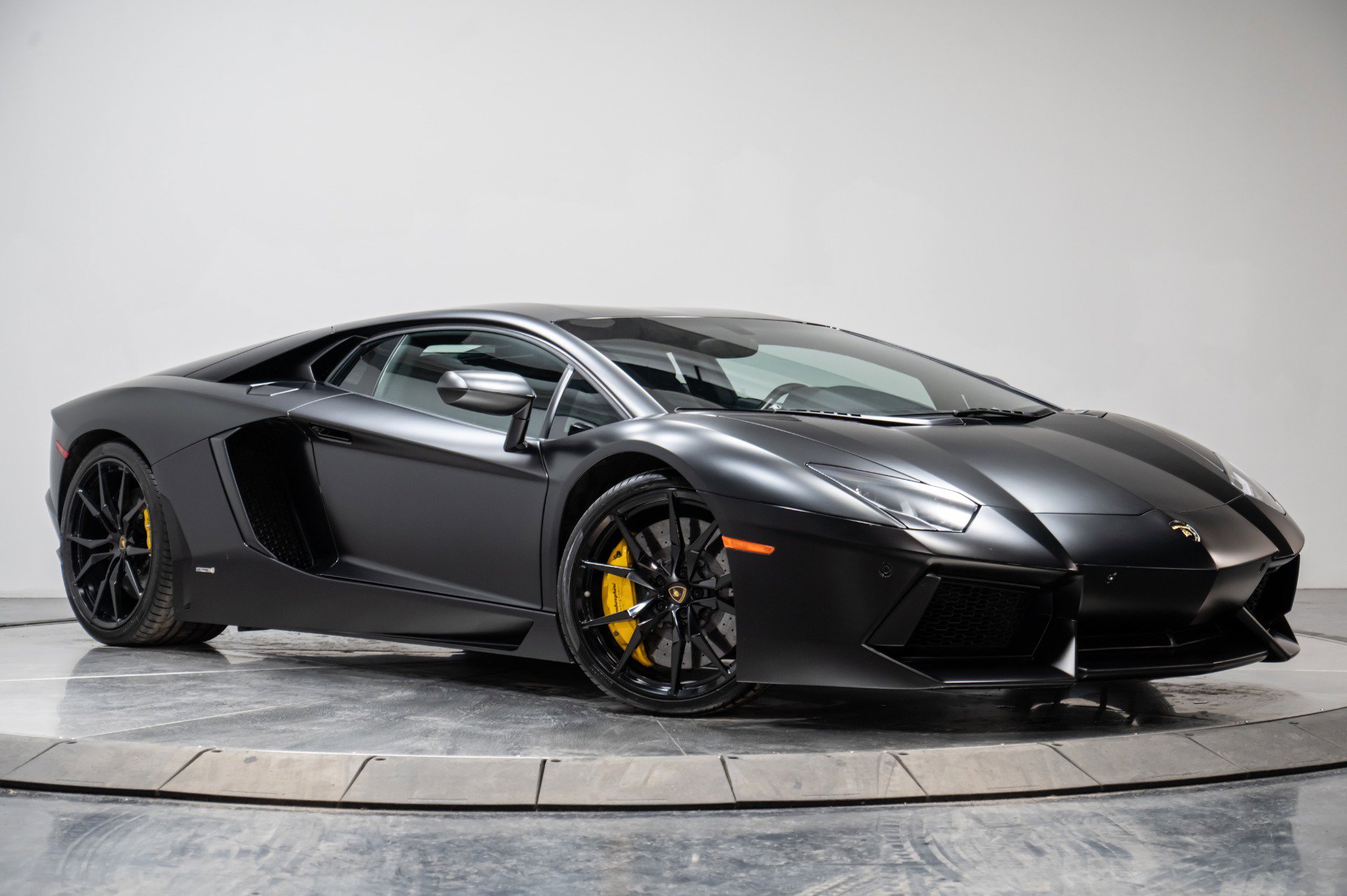 Used 2014 Lamborghini Aventador LP 700-4 image 67