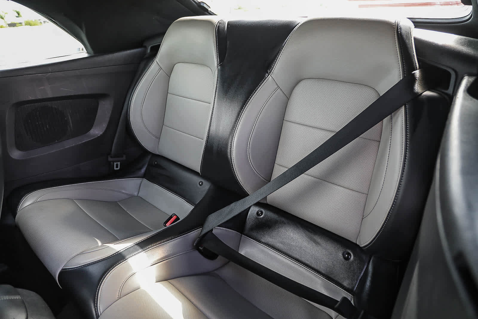 Used 2024 Ford Mustang Premium image 19