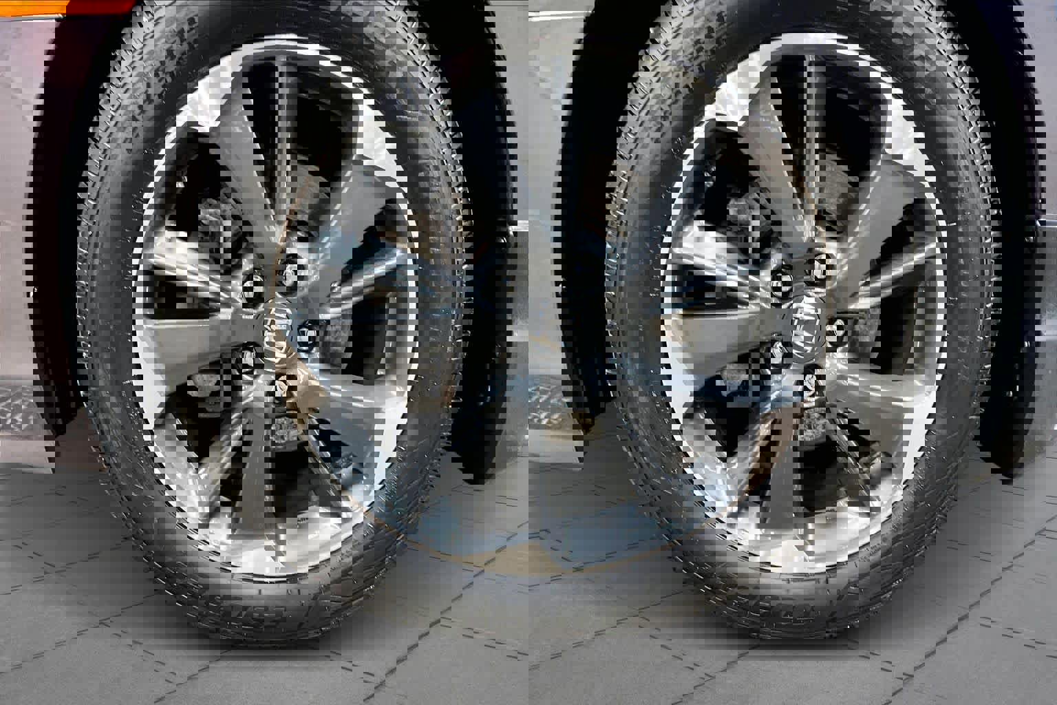 Used 2023 Honda Odyssey Elite image 10