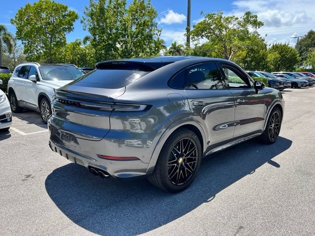 Used 2024 Porsche Cayenne Coupe w/ Premium Package Plus AWD/4WD image 6