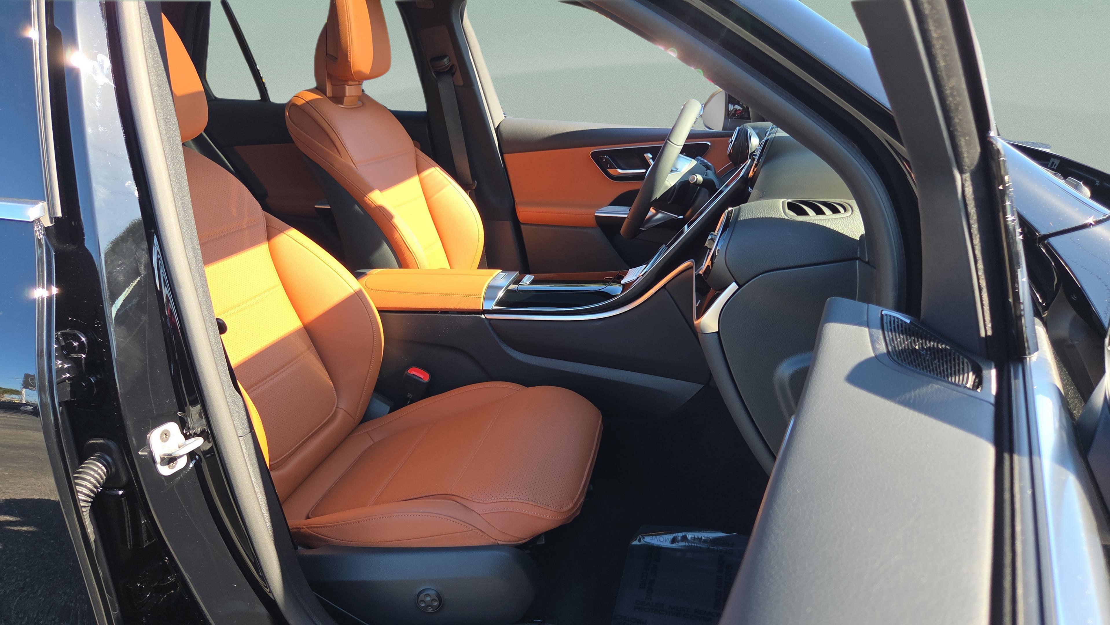 New 2026 Mercedes-Benz GLC 300 image 15