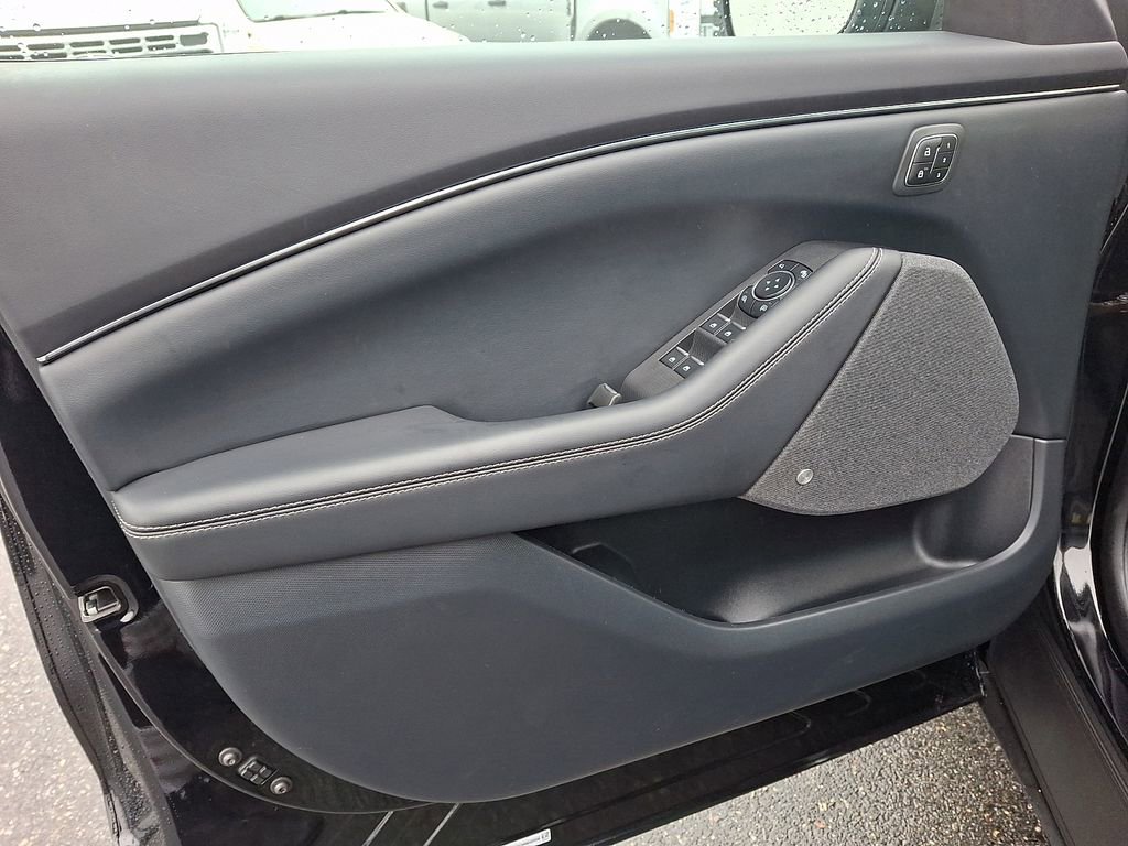 Used 2024 Ford Mustang Mach-E Premium image 12
