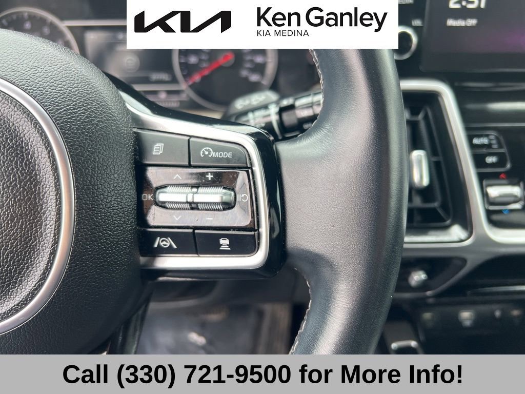 Certified 2023 Kia Sorento X-Line EX AWD/4WD image 32
