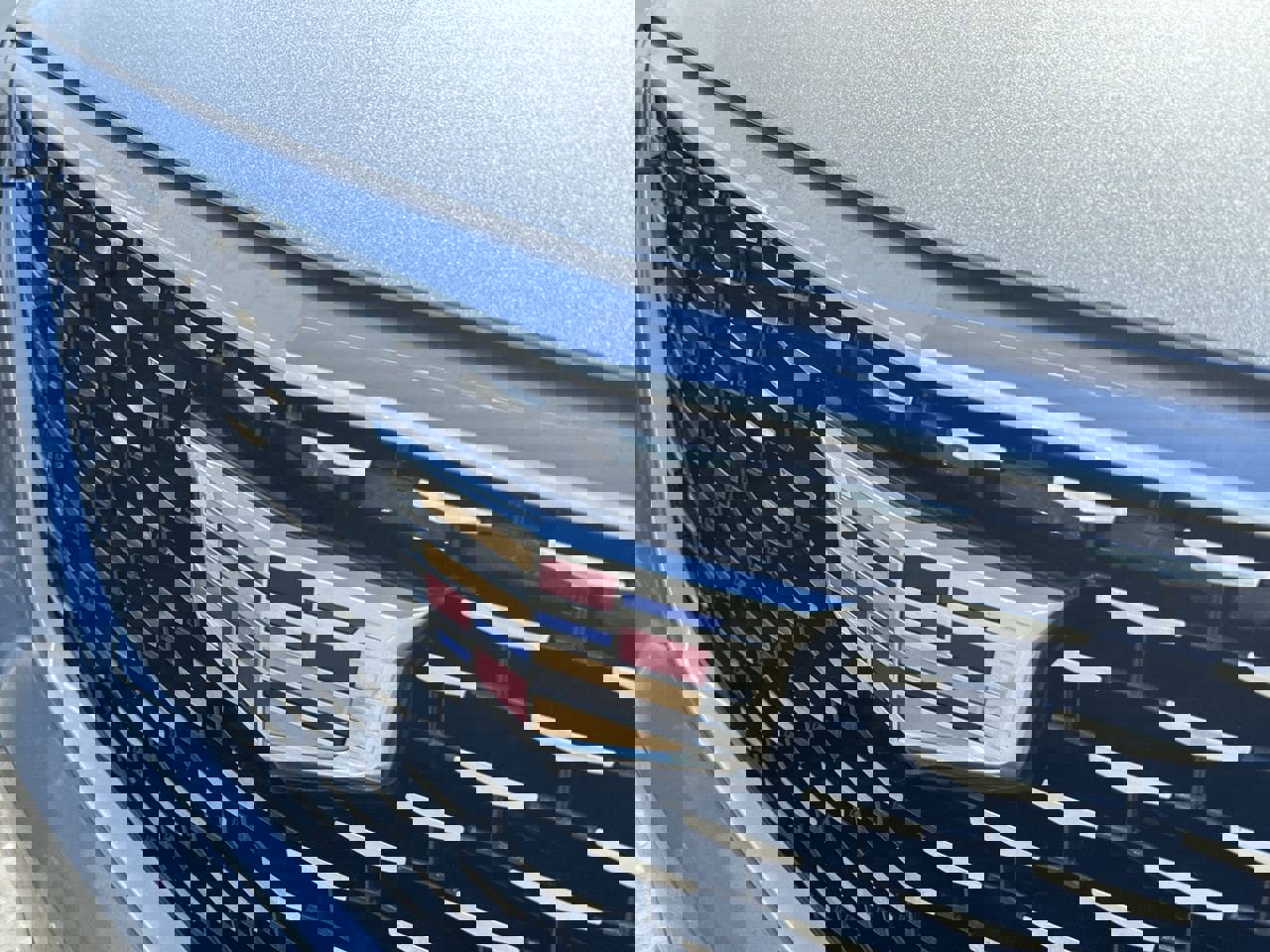 Used 2025 Cadillac XT6 Premium Luxury image 31