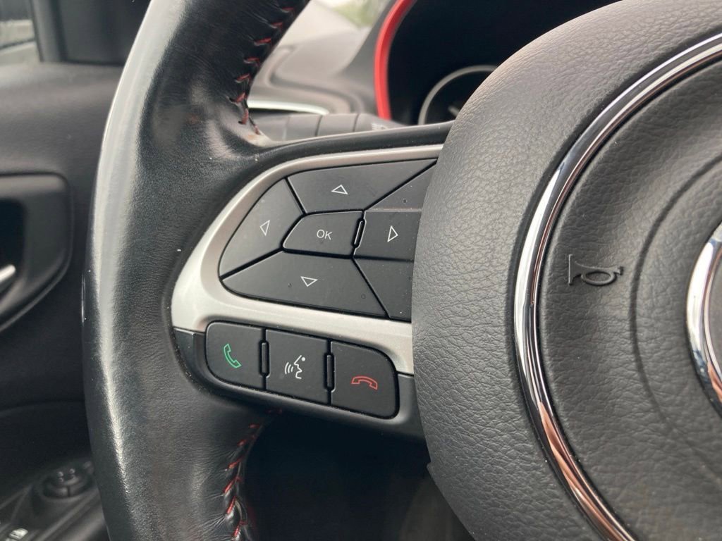 Used 2018 Jeep Compass Trailhawk w/ Navigation Group AWD/4WD image 14