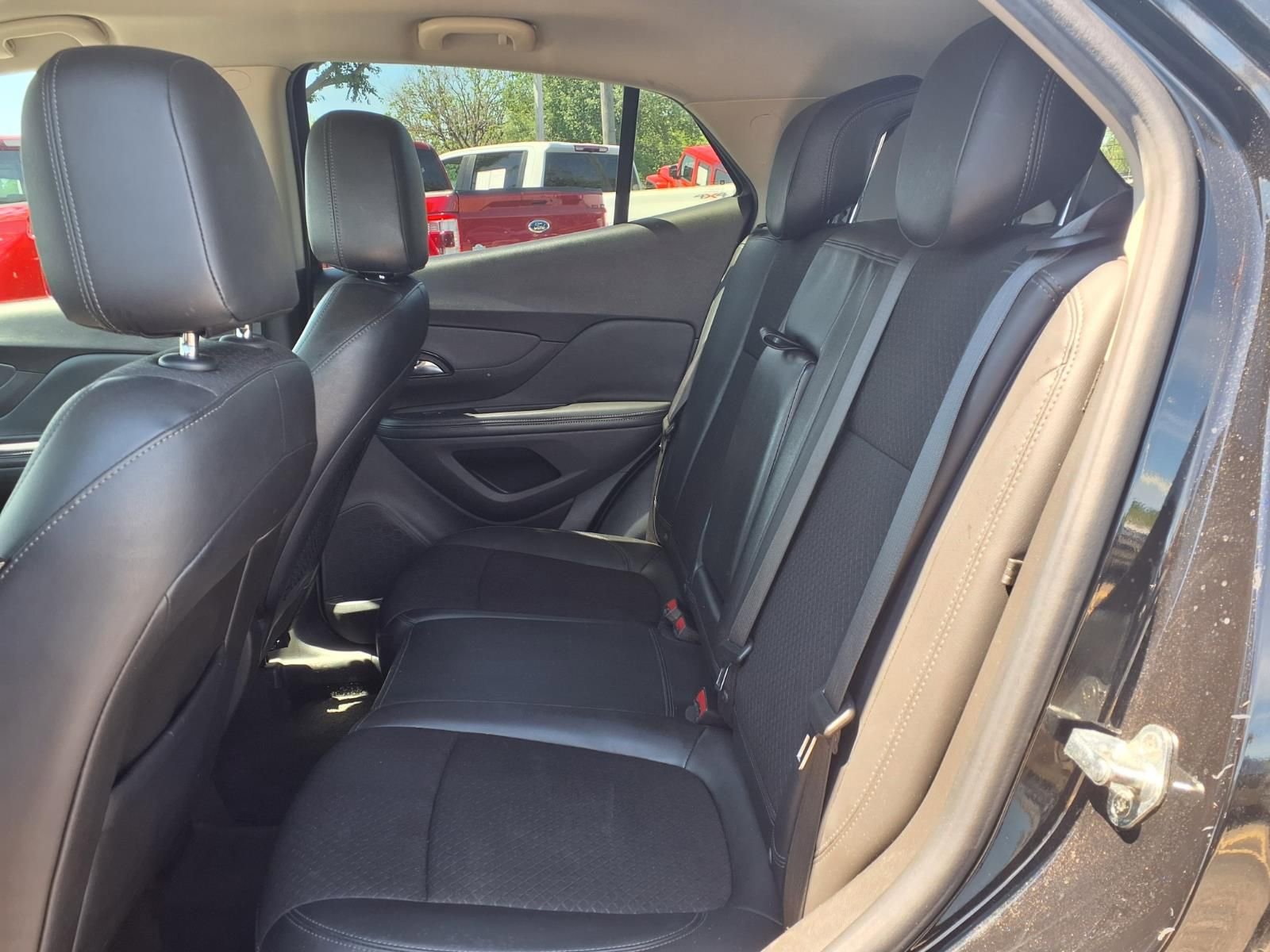 Used 2019 Buick Encore Preferred image 19