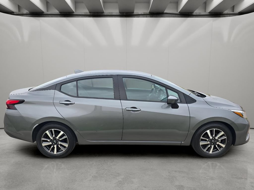 Used 2025 Nissan Versa SV FWD image 6
