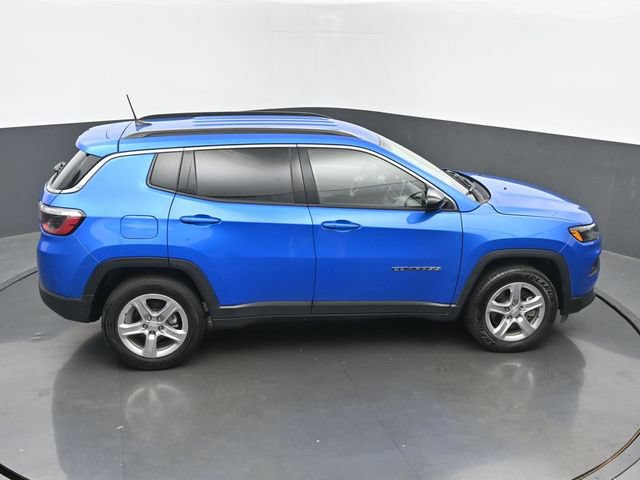 Used 2024 Jeep Compass Latitude AWD/4WD image 41