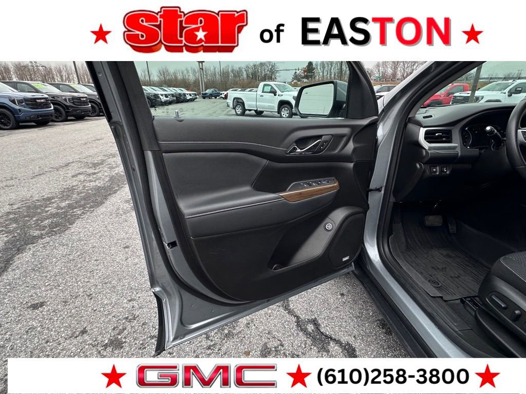 Certified 2023 GMC Acadia SLE w/ Driver Convenience Package image 59