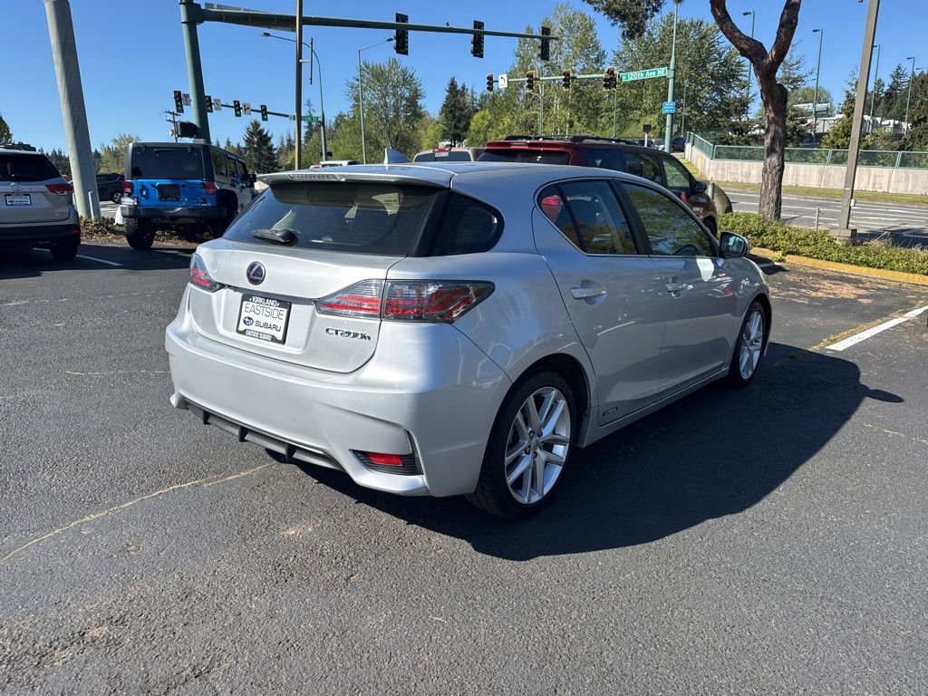 Used 2015 Lexus CT 200h FWD image 3