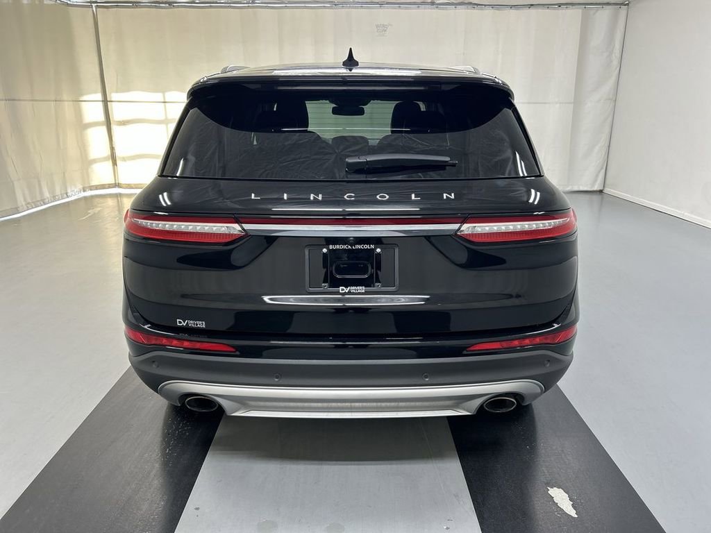 Used 2022 Lincoln Corsair Standard w/ Premium Package image 7