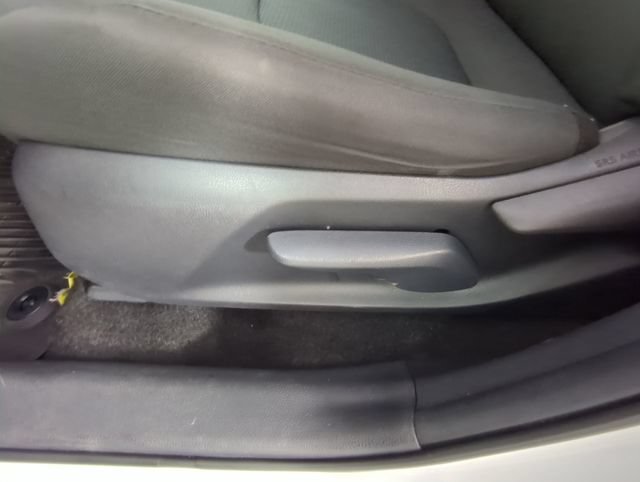 Used 2021 Toyota RAV4 LE AWD/4WD image 31