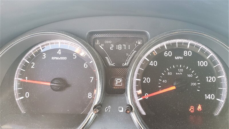 Used 2018 Nissan Versa SV w/ SV Special Edition FWD image 12