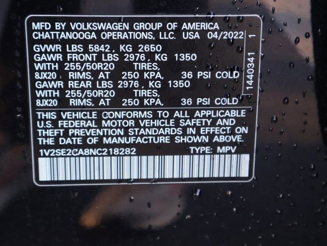 Used 2022 Volkswagen Atlas Cross Sport SEL R-Line AWD/4WD image 45