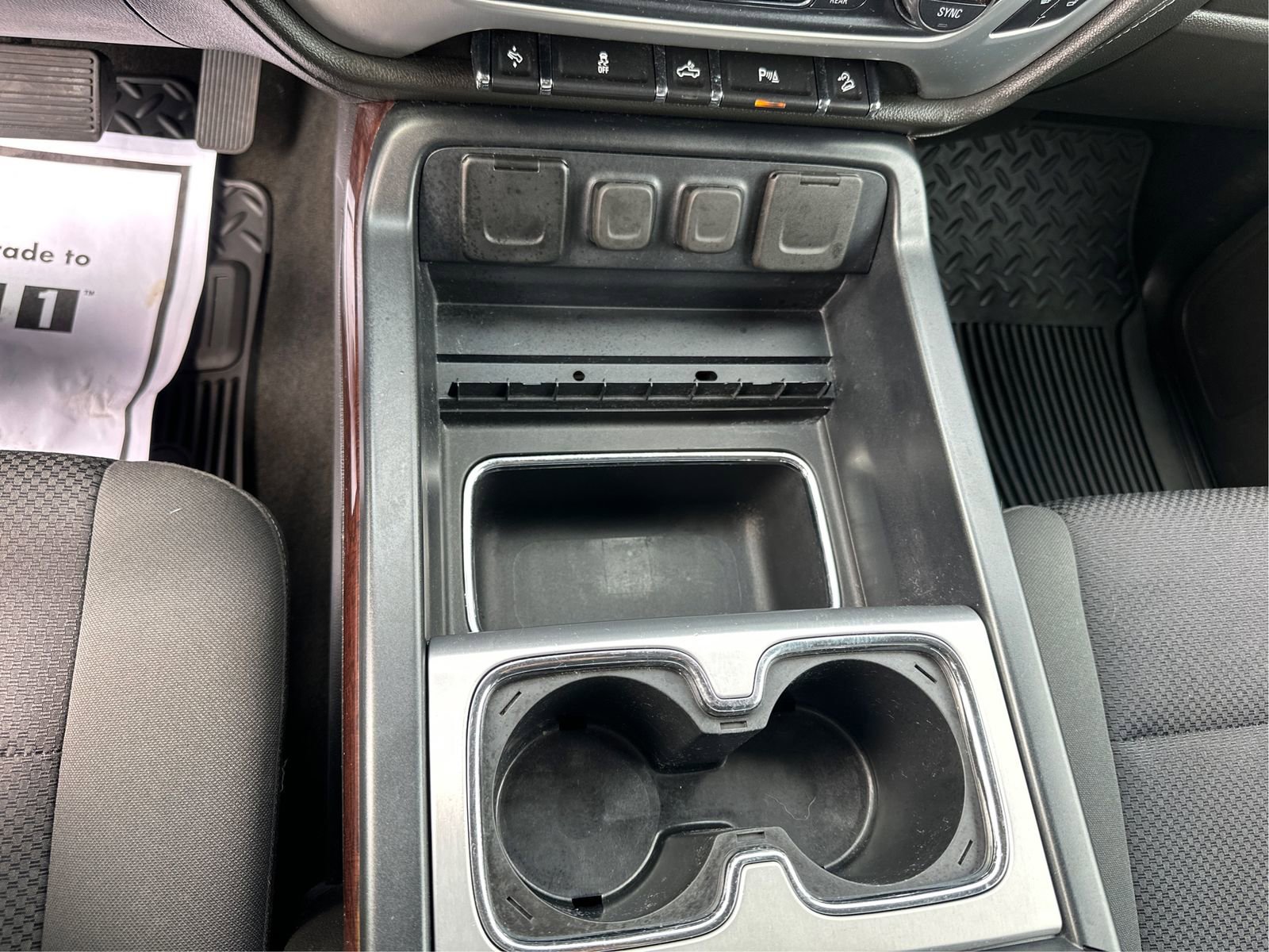 Used 2018 GMC Sierra 1500 SLE w/ SLE Value Package AWD/4WD image 16