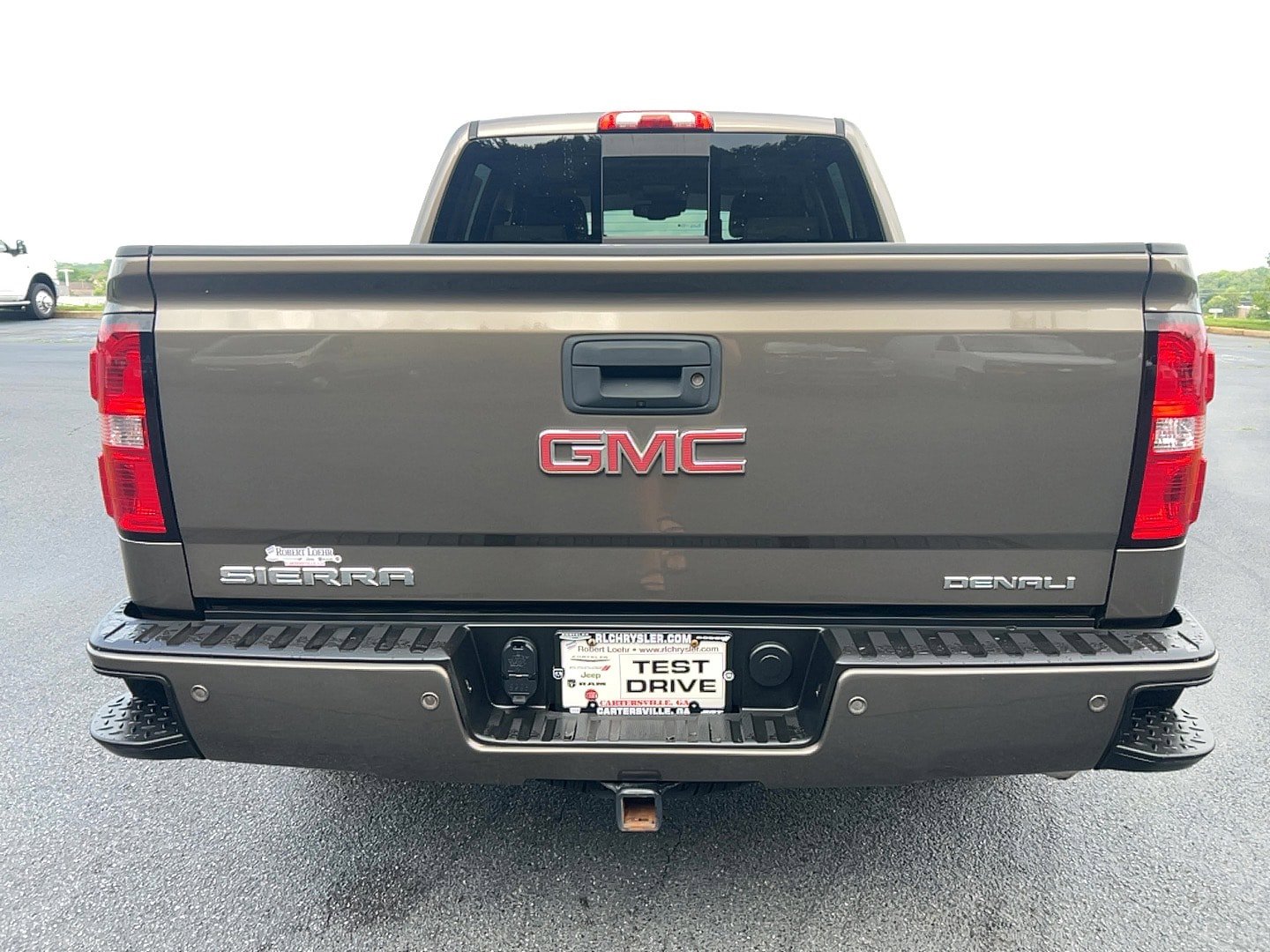 Used 2015 GMC Sierra 1500 Denali w/ Driver Alert Package AWD/4WD image 6