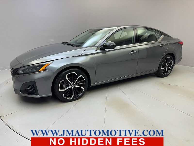 Used 2024 Nissan Altima 2.5 SR FWD video 1