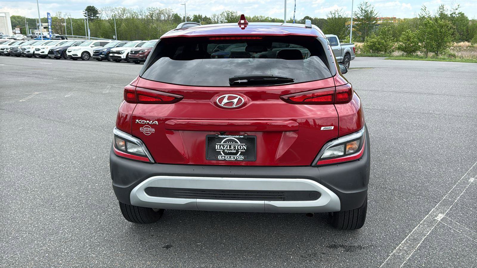 Certified 2023 Hyundai Kona SEL w/ Convenience Package AWD/4WD image 7