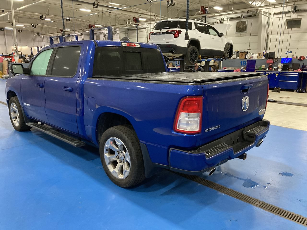 Used 2019 RAM 1500 Big Horn AWD/4WD image 5