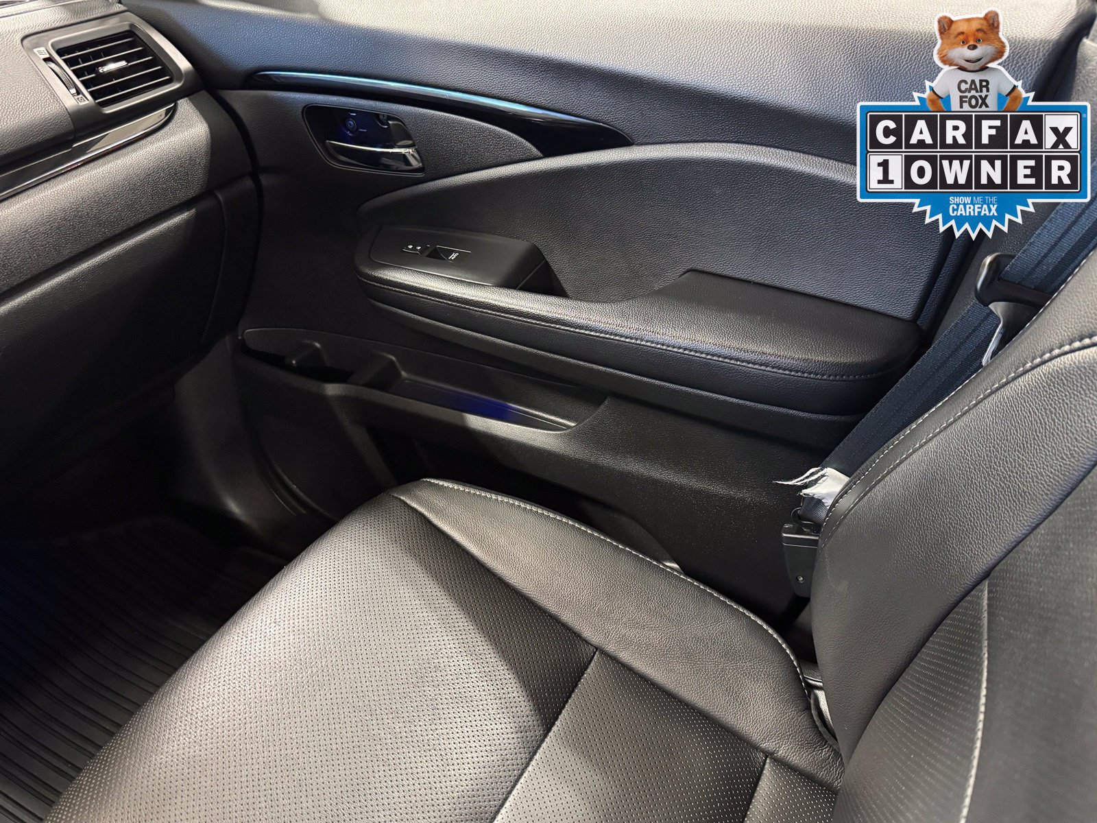 Used 2016 Honda Pilot Elite image 45