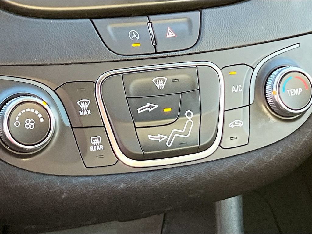 Used 2024 Chevrolet Malibu RS w/ LPO, Floor Liner Package FWD image 15