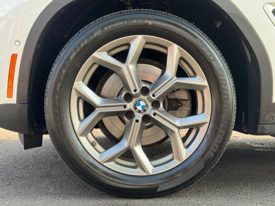 Used 2021 BMW X4 xDrive30i w/ EXECUTIVE PACKAGE w/ Premium Package AWD/4WD image 15