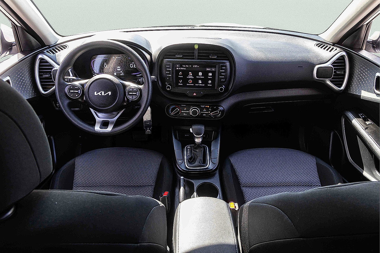 Certified 2025 Kia Soul LX w/ LX Technology Package image 20