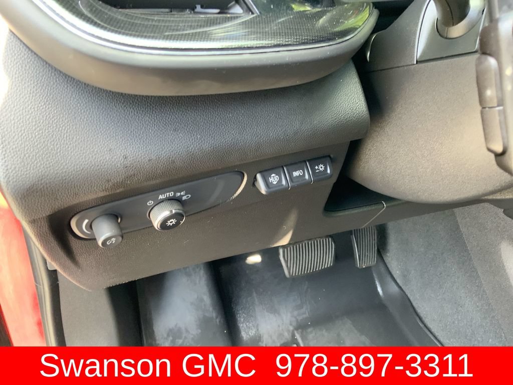 Certified 2022 Buick Envision Essence w/ Technology Package I AWD/4WD image 19