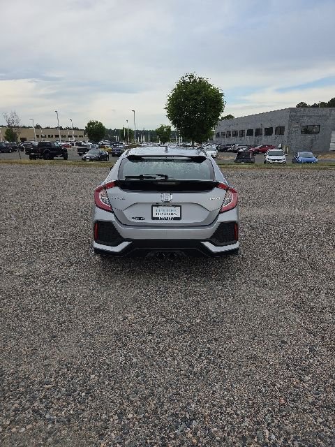 Used 2017 Honda Civic Sport image 4