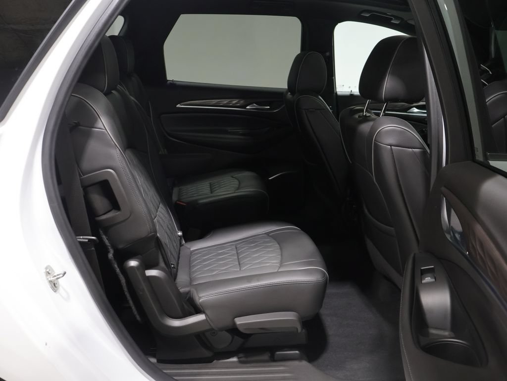 Used 2022 Buick Enclave Avenir w/ Trailering Package, 5000 lbs. AWD/4WD image 24