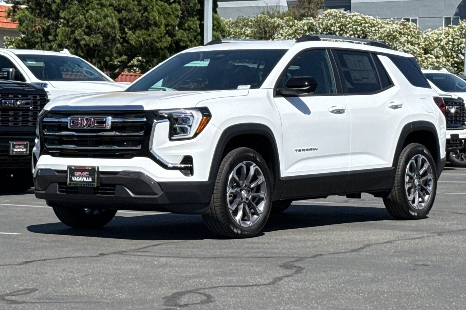New 2026 GMC Terrain Elevation w/ Elevation Premium Package AWD/4WD image 9