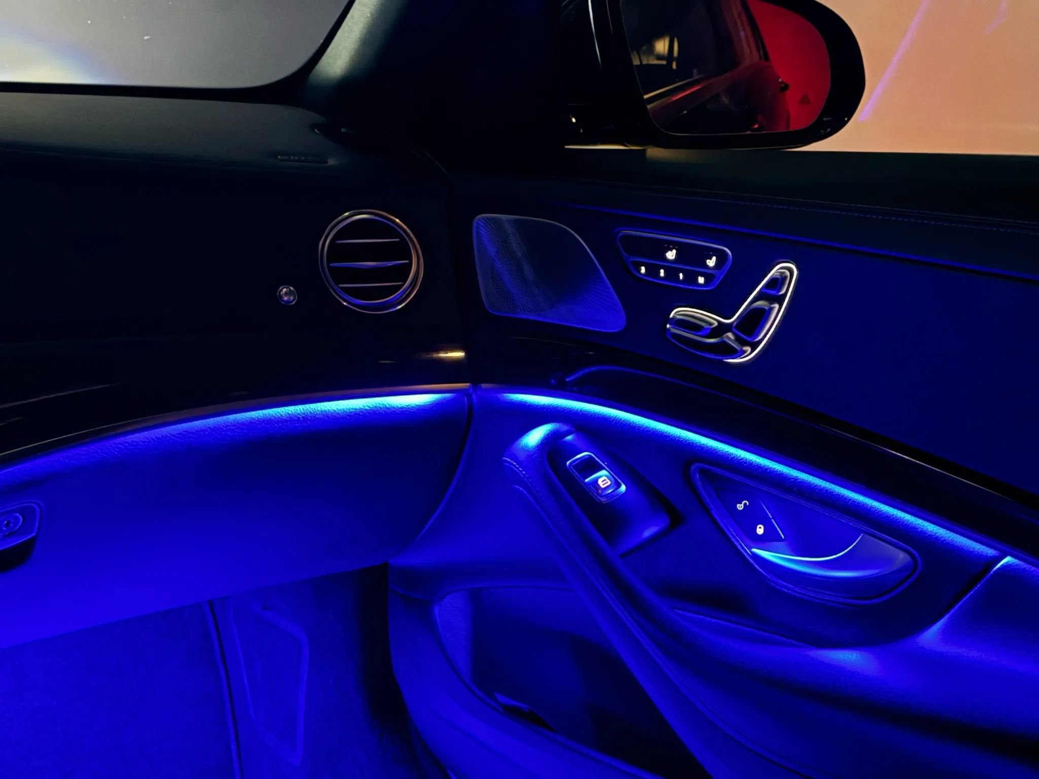 Used 2014 Mercedes-Benz S 550 Sedan image 27