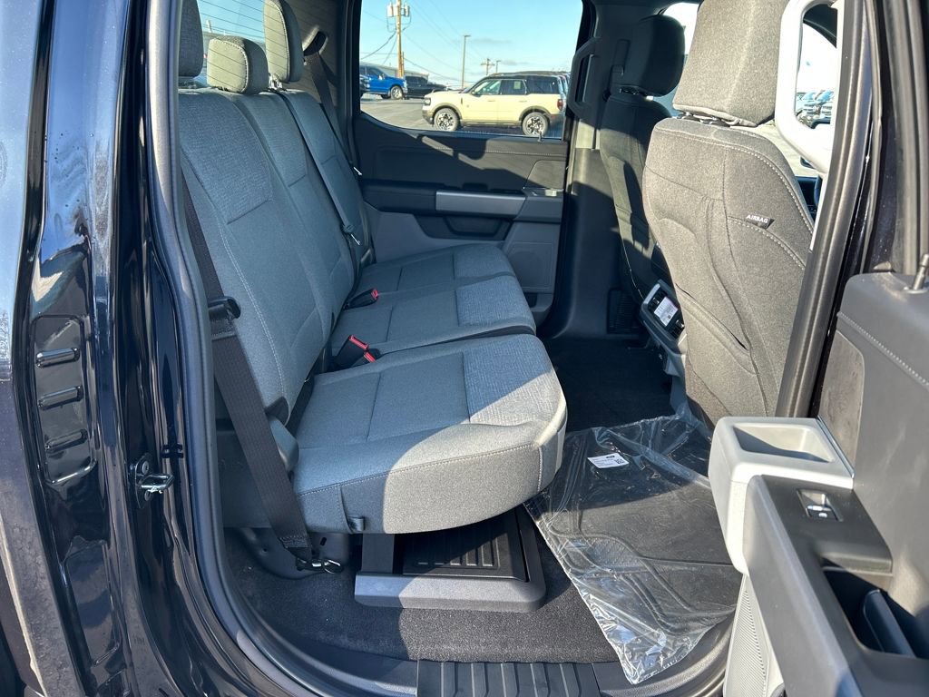 New 2025 Ford F150 XLT w/ Equipment Group 301A Standard image 20