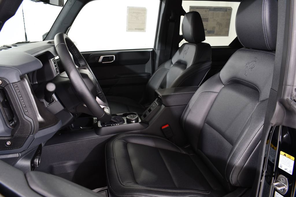 New 2025 Ford Bronco Badlands image 6