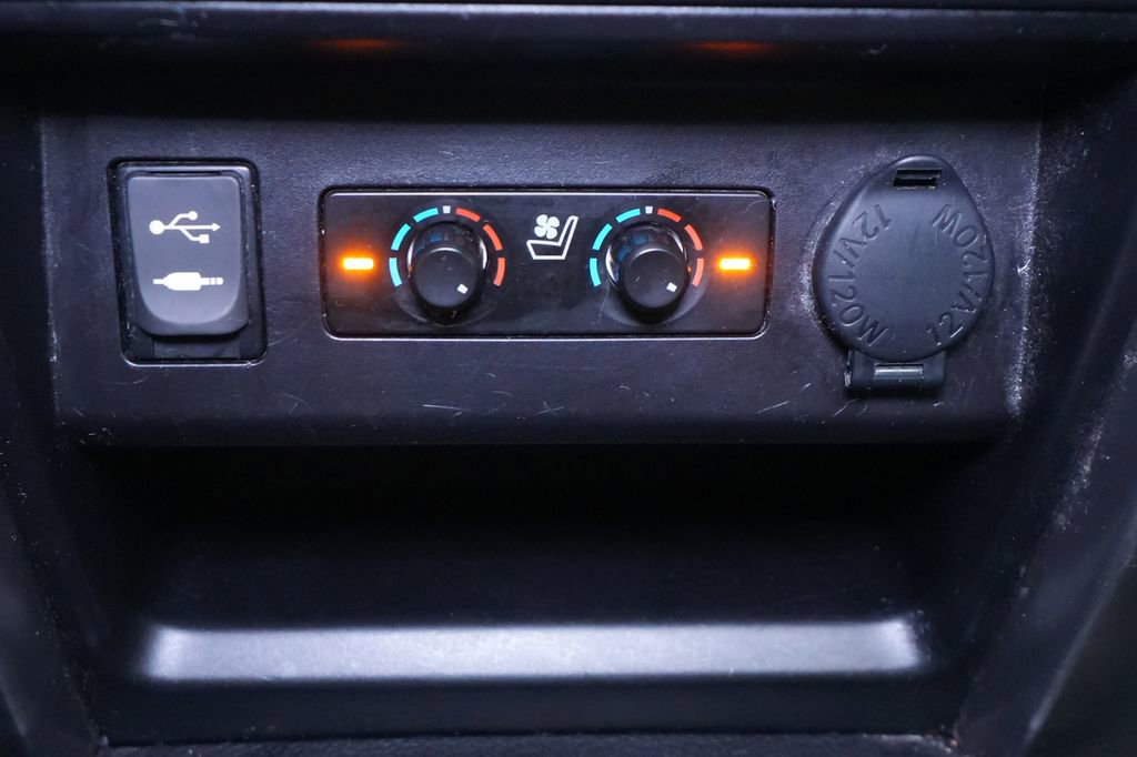 Used 2015 Toyota 4Runner Limited image 35