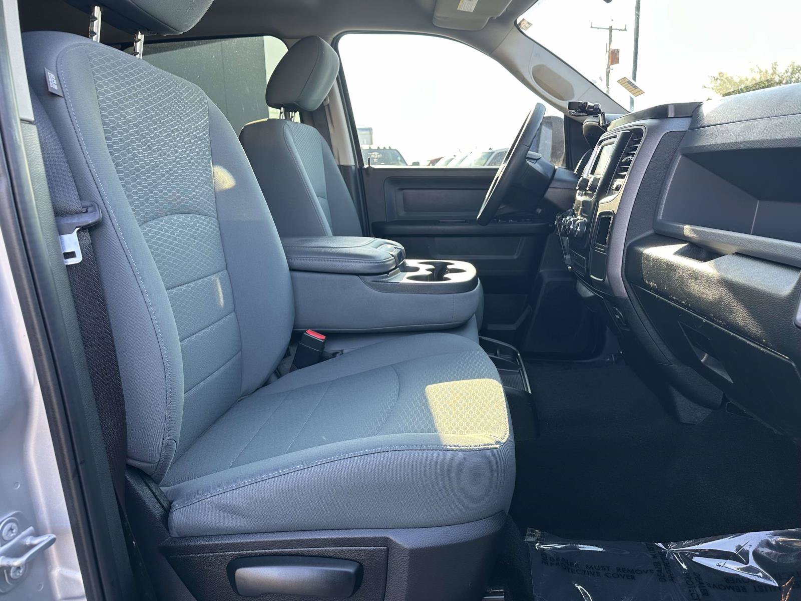 Used 2018 RAM 1500 Express w/ Express Value Package AWD/4WD image 28