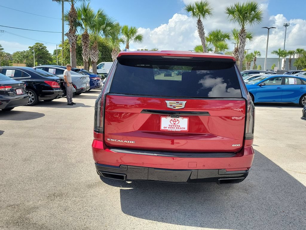 Used 2025 Cadillac Escalade ESV Sport Platinum w/ LPO, Floor Liner Package AWD/4WD image 6