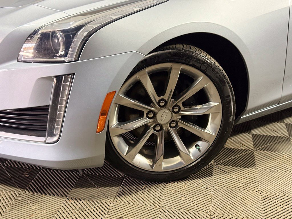 Used 2018 Cadillac CTS Luxury AWD/4WD image 2