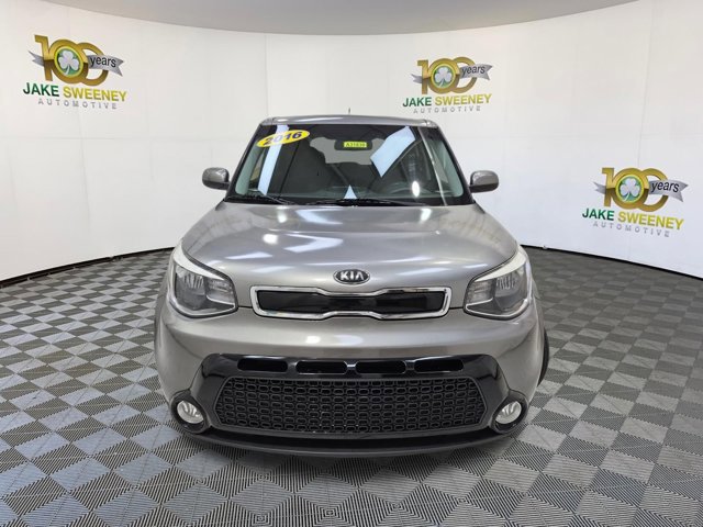 Used 2016 Kia Soul + FWD image 3
